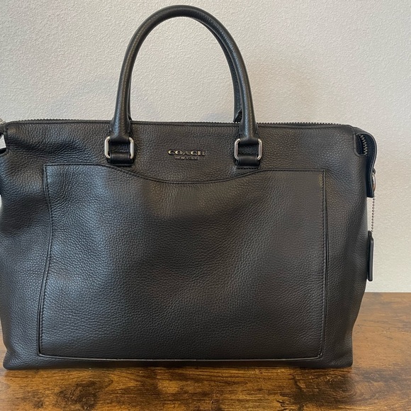 COACH BECKETT POCKET BLACK PEBBLE LEATHER BRIEF - Picture 1 of 5